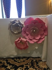 Paper flower gift table